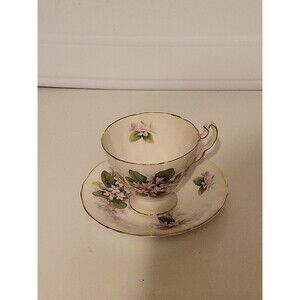Royal Adderley English Fine Bone China Mayflower Tea Cup & Saucer- EUC Canada